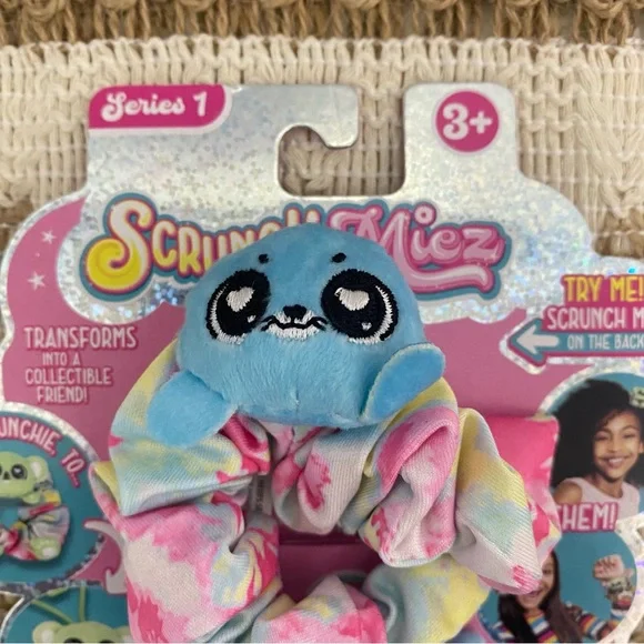 ScrunchMiez Ser. 1 Girl’s Collectible Scrunchies Moose Toys CLASSIC #8 SQUISHIE - Picture 2 of 6